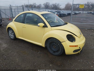 VOLKSWAGEN NEW BEETLE 2008