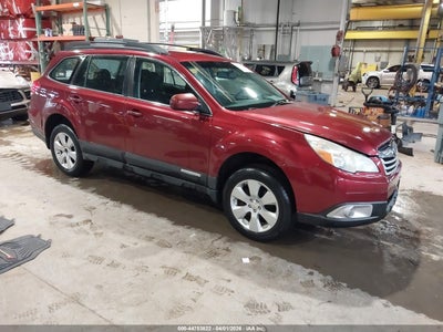 SUBARU OUTBACK 2012