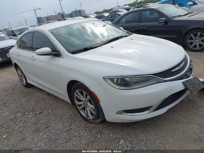 CHRYSLER 200 2015