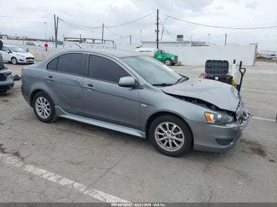 MITSUBISHI LANCER 2014