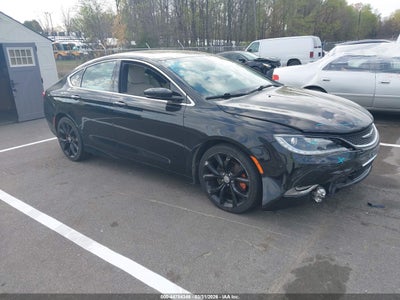 CHRYSLER 200 2015