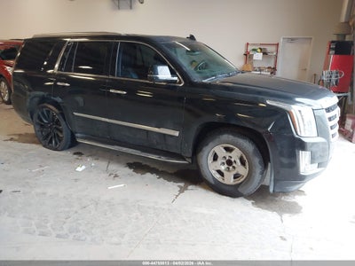 CADILLAC ESCALADE 2015