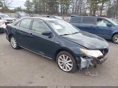 TOYOTA CAMRY HYBRID 2012