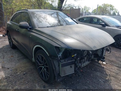 AUDI Q8 2019