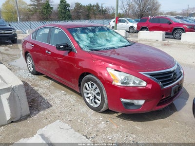 NISSAN ALTIMA 2015