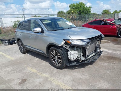 MITSUBISHI OUTLANDER 2018