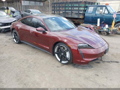 PORSCHE TAYCAN 2022
