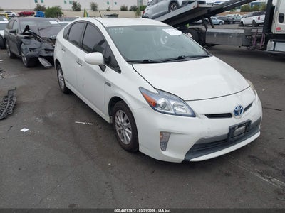 TOYOTA PRIUS PLUG-IN 2012