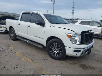 NISSAN TITAN 2020