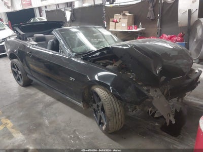 FORD MUSTANG 2010