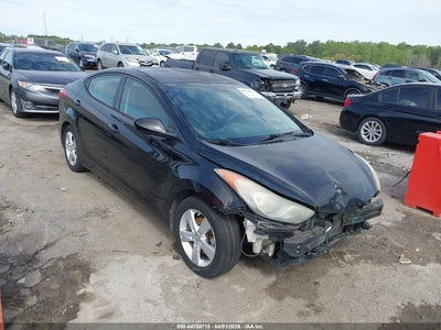HYUNDAI ELANTRA 2013