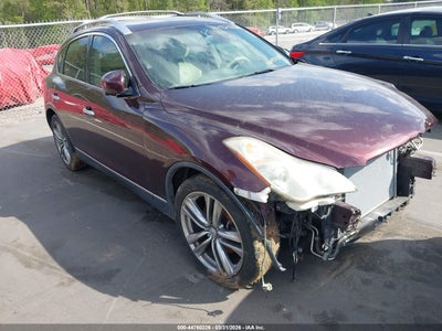 INFINITI EX35 2011