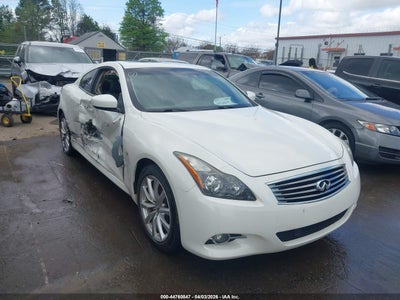 INFINITI Q60 2015