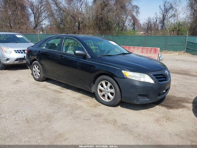 TOYOTA CAMRY 2010