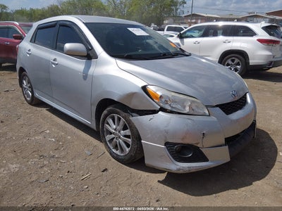 TOYOTA MATRIX 2010