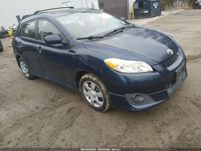 TOYOTA MATRIX 2010