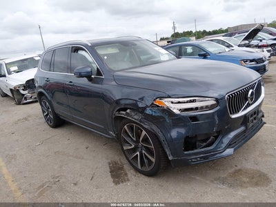 VOLVO XC90 2021