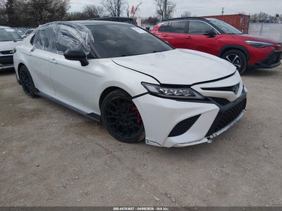 TOYOTA CAMRY 2021