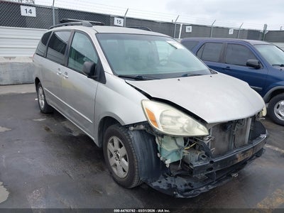 TOYOTA SIENNA 2004