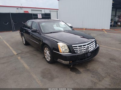 CADILLAC DTS 2010