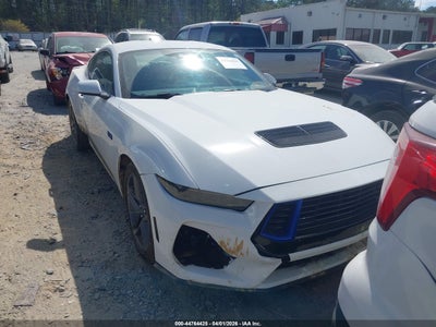 FORD MUSTANG 2025