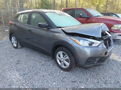 NISSAN KICKS 2020