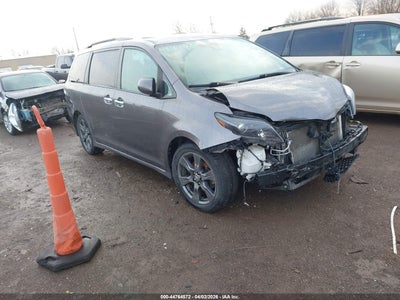 TOYOTA SIENNA 2020