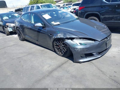 TESLA MODEL S 2016