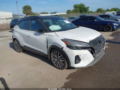 NISSAN KICKS 2023
