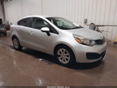 KIA RIO 2015