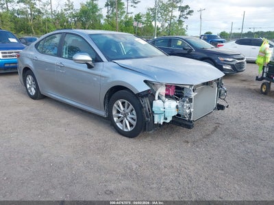 TOYOTA CAMRY 2025