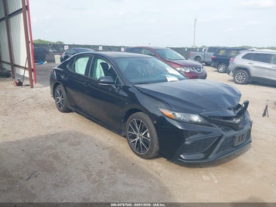 TOYOTA CAMRY 2022