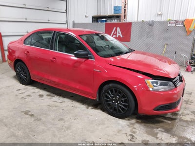 VOLKSWAGEN JETTA 2013