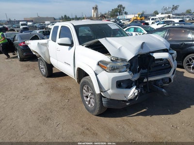 TOYOTA TACOMA 2016