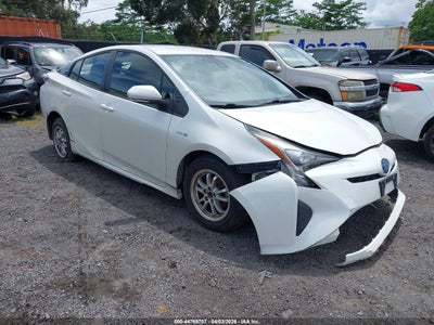 TOYOTA PRIUS 2017
