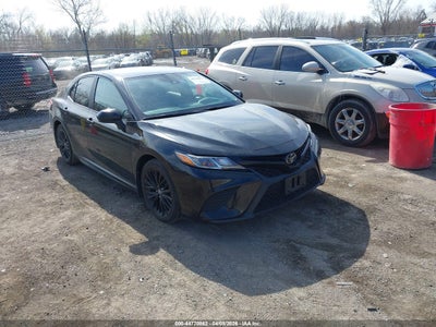 TOYOTA CAMRY 2020