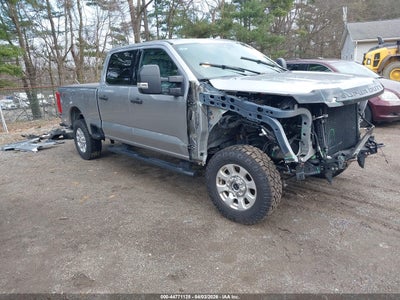 FORD F-250 2024