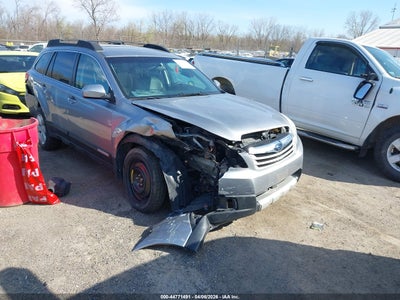 SUBARU OUTBACK 2011