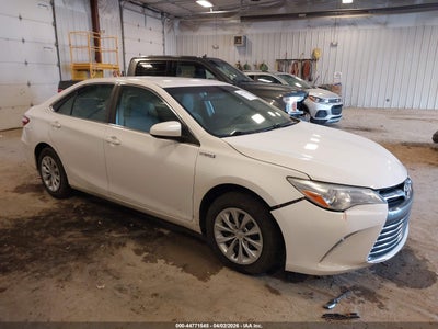 TOYOTA CAMRY HYBRID 2015