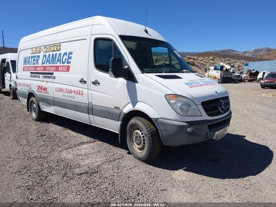MERCEDES-BENZ SPRINTER 2500 2011
