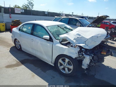 VOLKSWAGEN JETTA 2014