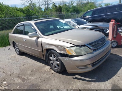 TOYOTA AVALON 2001