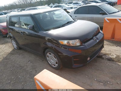 SCION SCION XB 2012