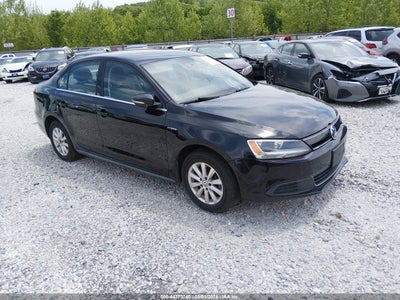 VOLKSWAGEN JETTA HYBRID 2013