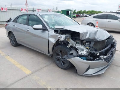 HYUNDAI ELANTRA 2022