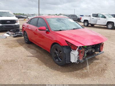 HYUNDAI ELANTRA 2022