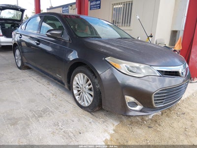TOYOTA AVALON HYBRID 2013