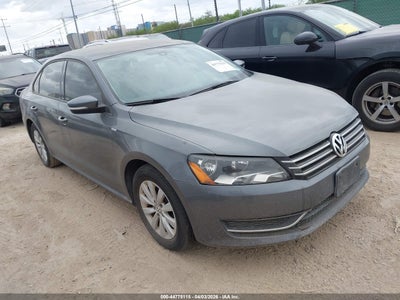 VOLKSWAGEN PASSAT 2015