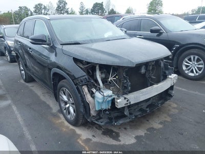TOYOTA HIGHLANDER 2015