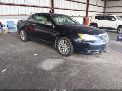 CHRYSLER 200 2011